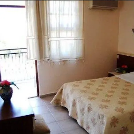 Hotel Olympos 3*